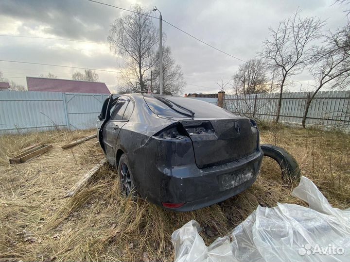 Renault Laguna 1.5 МТ, 2009, битый, 200 000 км