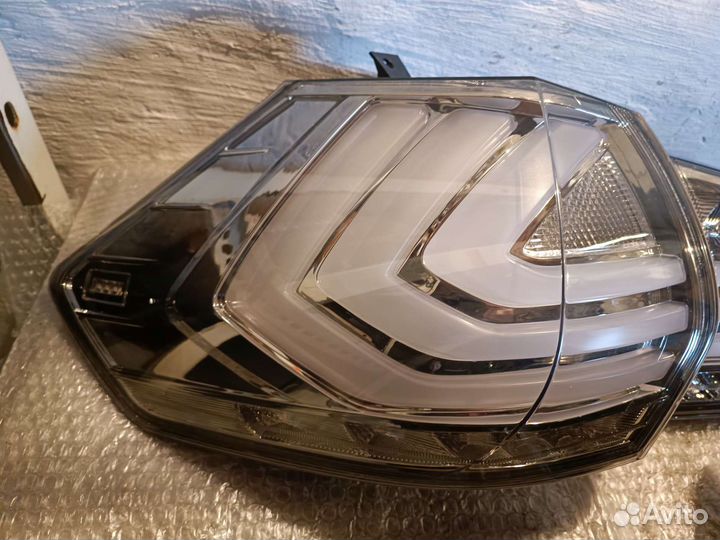 Задние фонари на nissan x trail t32