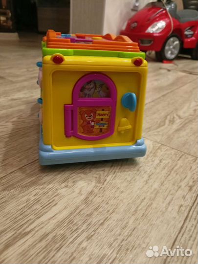 Игрушка автобус