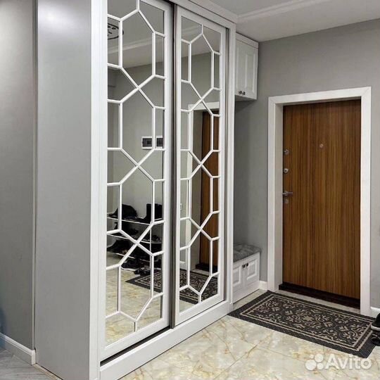 Шкаф навесной