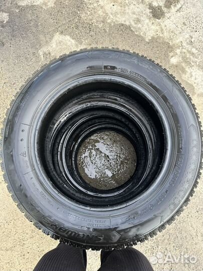 Lassa Snoways 4 5/5 R5