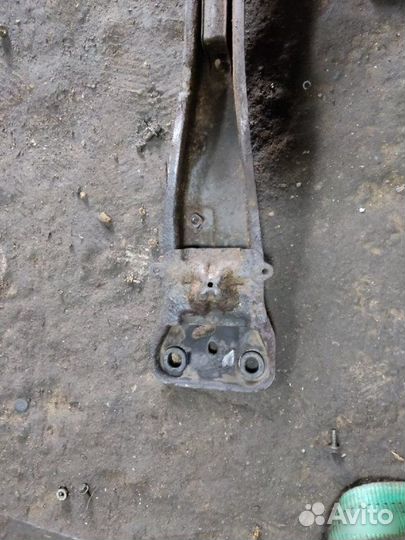 Балка продольная передняя Nissan Almera Classic