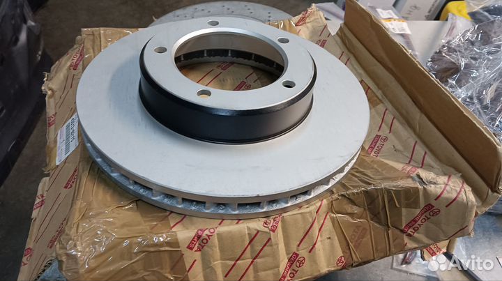 Диск тормозной передний