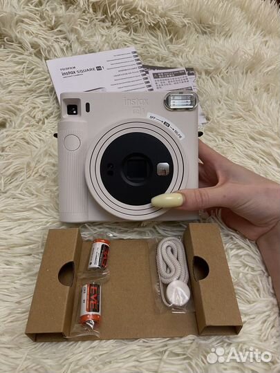 Фотоаппарат Istax square SQ1, инстакс
