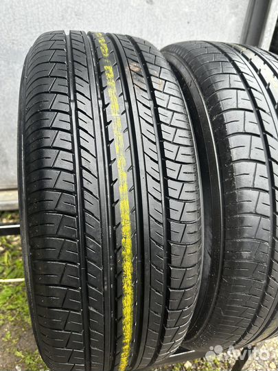 Yokohama BluEarth E70 215/55 R17