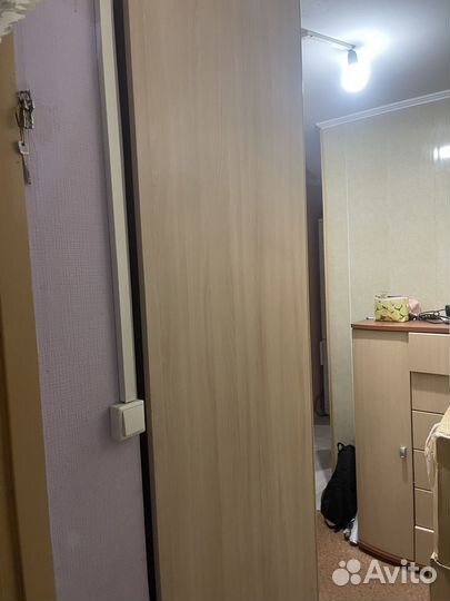 Шкаф