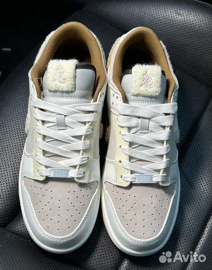 Кроссовки Nike Dunk Low Rabbit (39)