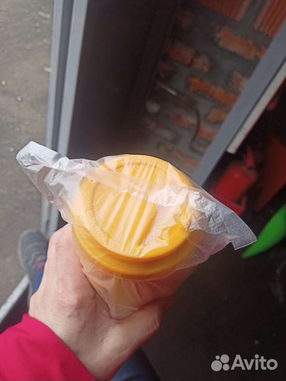 Бумажные стаканы