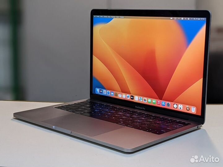 MacBook Pro 13 Retina i5 8RAM 256SSD