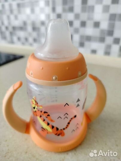 Поильник nuk