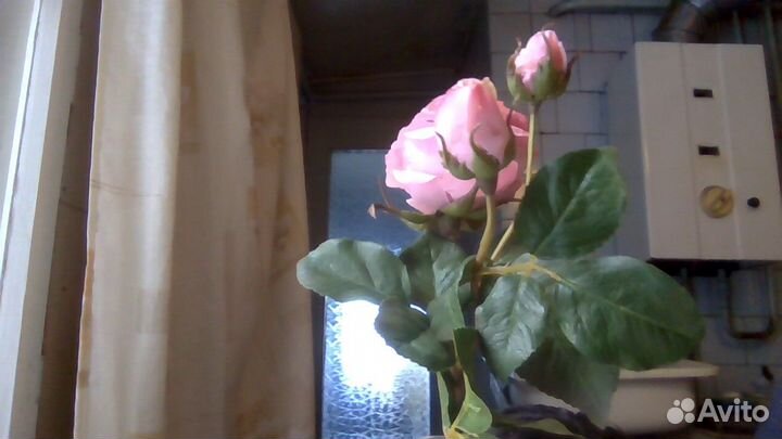 Искусственные декоративные цветы