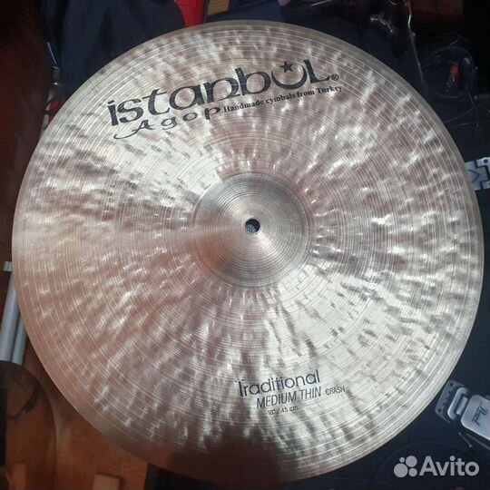 Istanbul Agop Traditional medium-thin crash 18