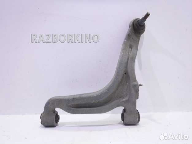 Рычаг задний верхний правый