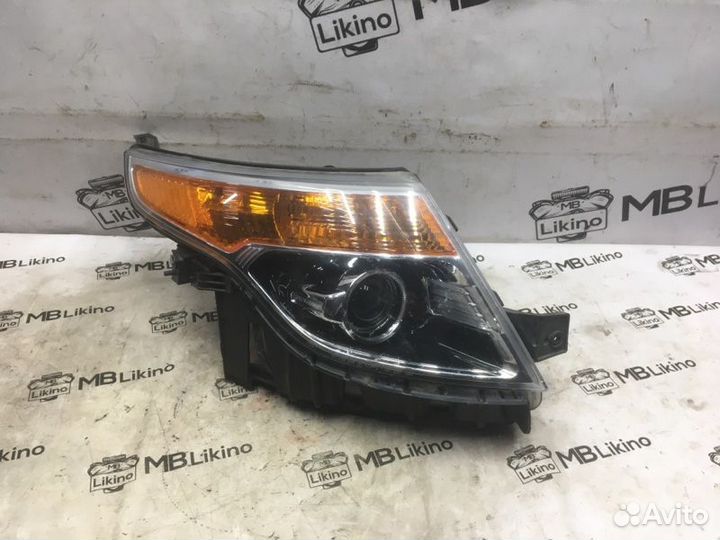 Фара галогеновая передняя правая Ford Explorer 5