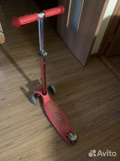 Самокат детский трехколесный