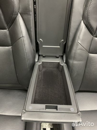 Porsche Panamera 970 Задний ряд сидений