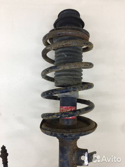 Кулак поворотный передний правый Chevrolet Aveo T250 2005-2011