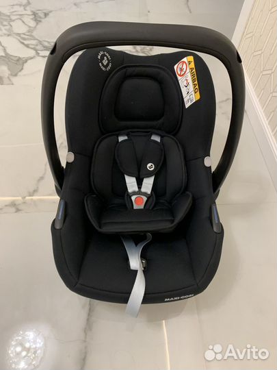 Автокресло maxi cosi Tinca Essential black