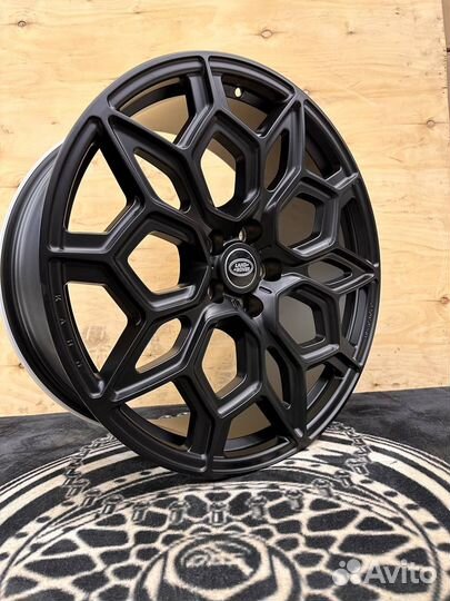 Кованые диски R22 5x120 Range Rover