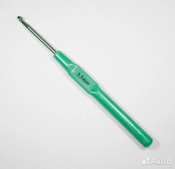 Спицы, крючки и инструменты для вязания