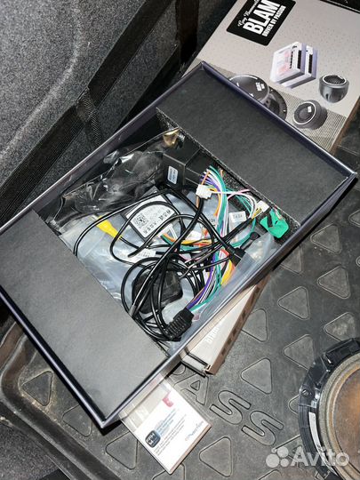 Магнитола с колонками