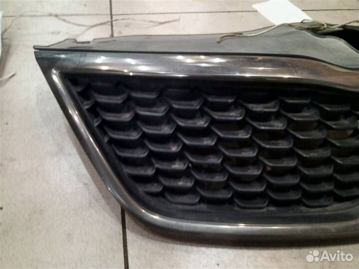 Решетка радиатора Kia Rio 2011-2016