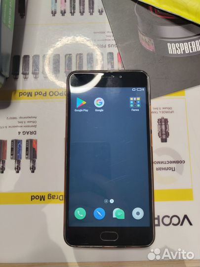 Samsung Galaxy A3 (2017) SM-A320F/DS, 2/16 ГБ