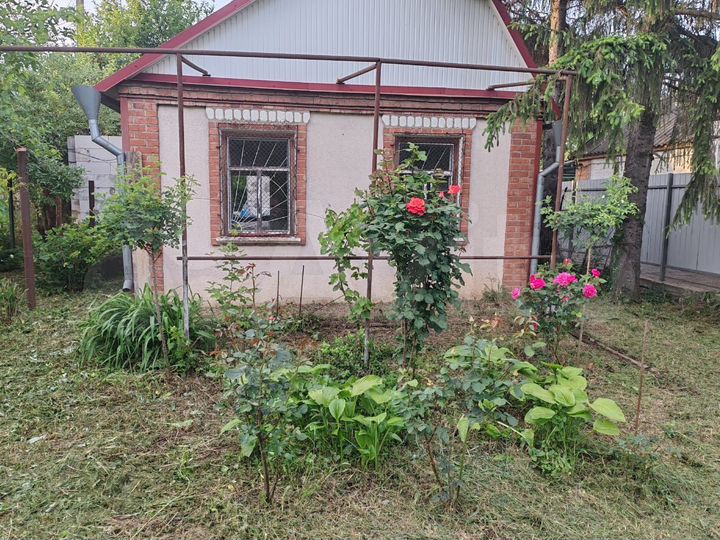 Дача 20 м² на участке 10 сот.