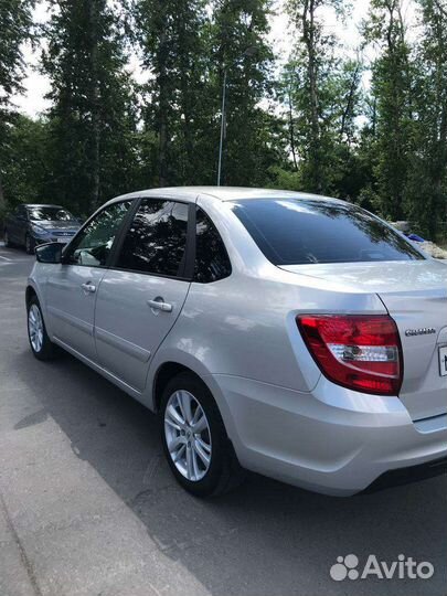 LADA Granta 1.6 МТ, 2021, 52 000 км