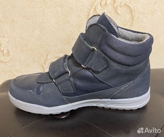 Ботинки демисезонные для мальчика б/у 37 размер