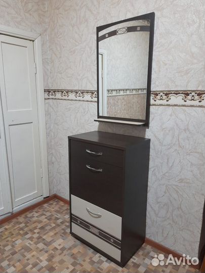 Угловая прихожая 