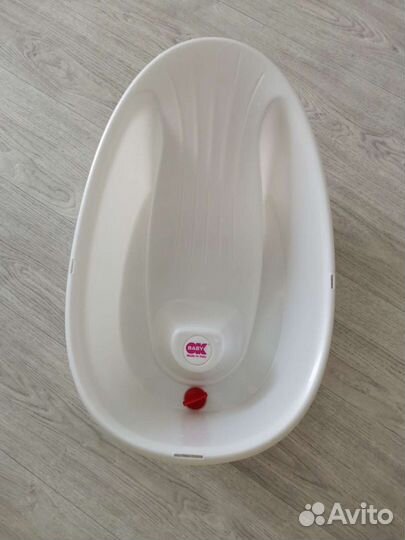 Ванночка для купания с горкой baby