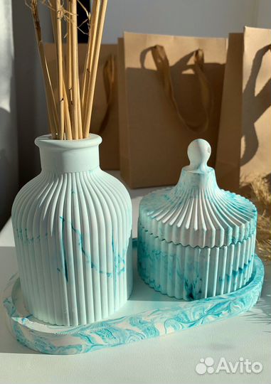 Подарок для девушки из гипса