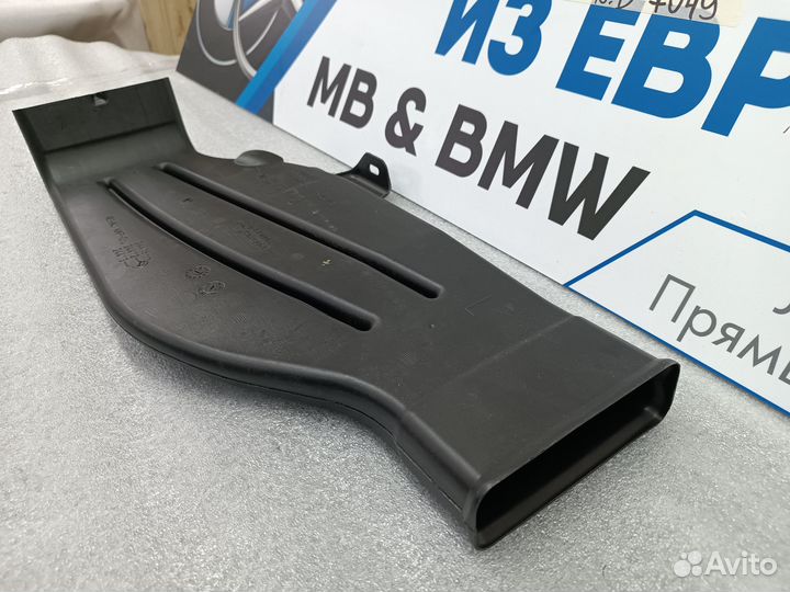 Воздуховод задний нижний левый Audi Q7 4M
