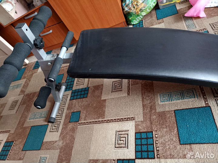 Тренажер. Скамья для пресса