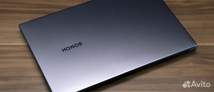 Ноутбук новый в коробке