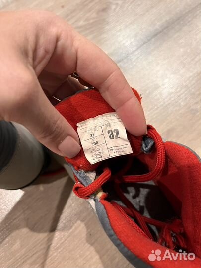 Лыжные ботинки