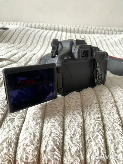 Фотоаппарат Canon EOS 600d