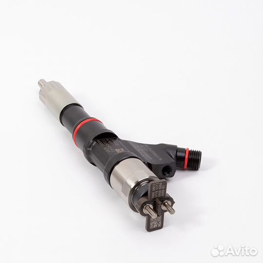 Топливная форсунка denso 095000-6701