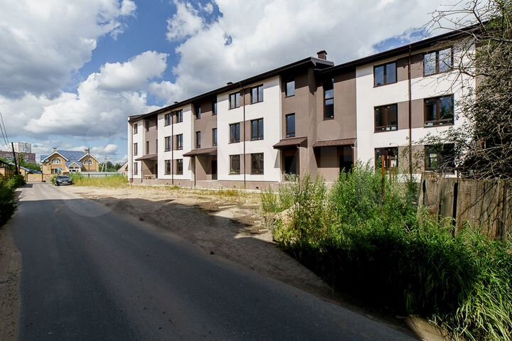 Таунхаус 164,6 м² на участке 1,2 сот.