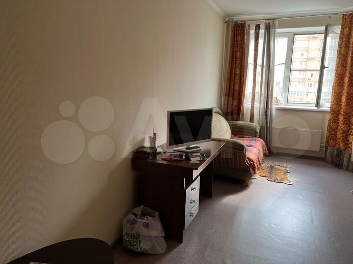 3-к. квартира, 100 м², 9/14 эт.