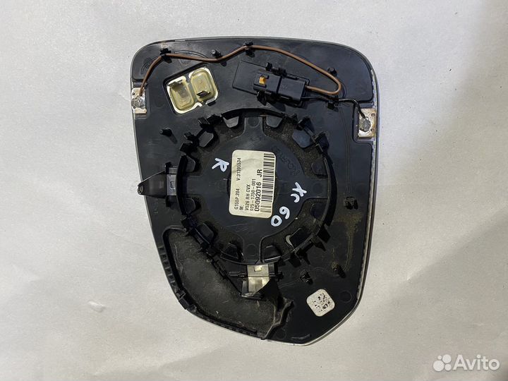 Правый зеркальный элемент вольво xc90 2 xc60 2