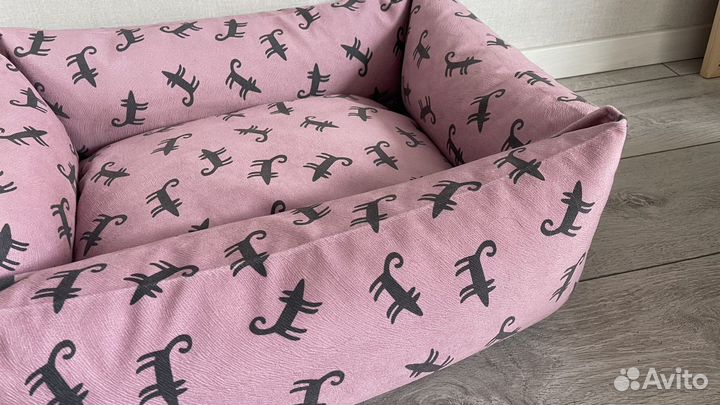 Лежанка для собак 