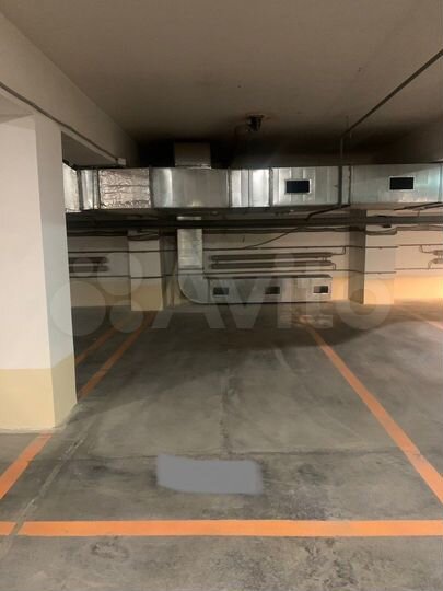 Машиноместо, 18 м²