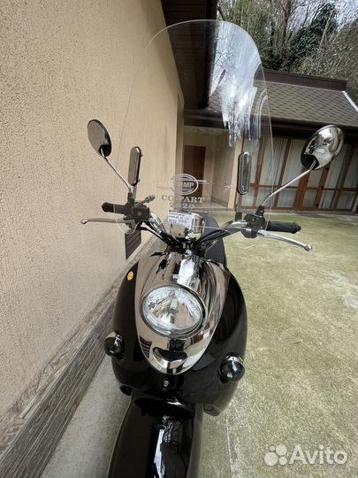 Ветровое стекло на скутер vento retro новое