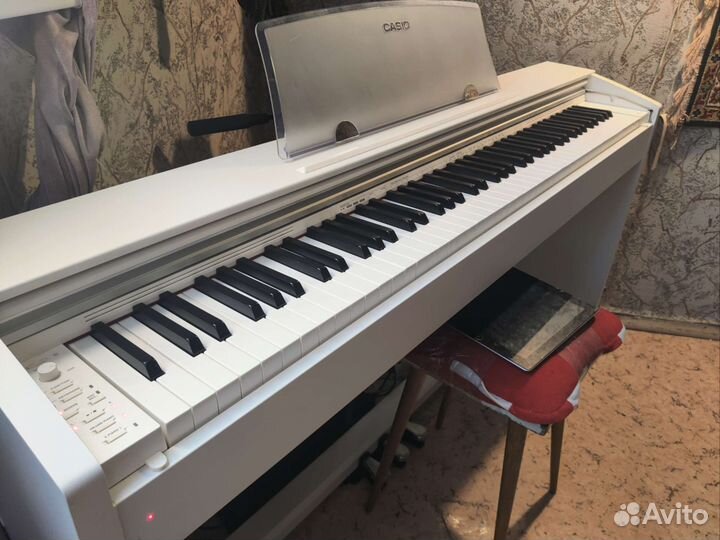 Casio Privia PX-770WE