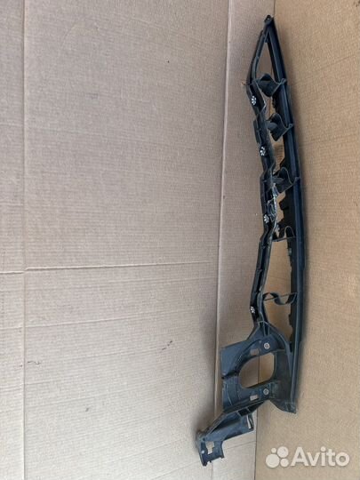 Крепление крыла правый BMW x5 e70