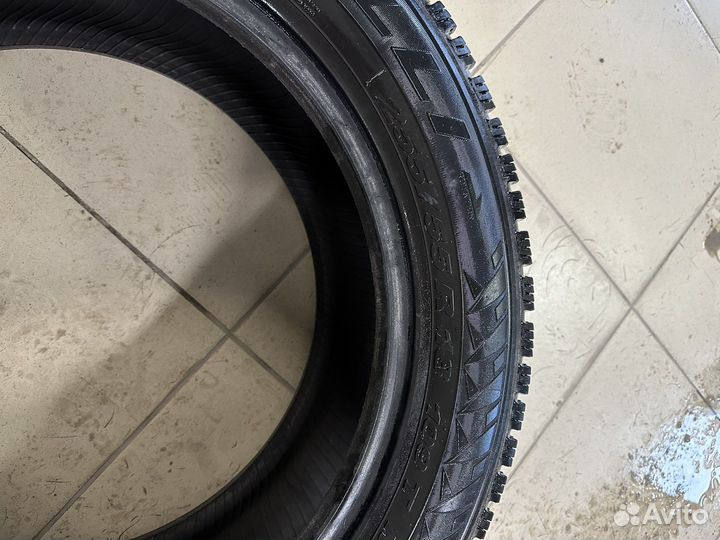 Pirelli Winter Ice Control 255/55 R18