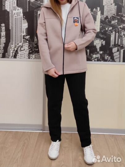 Костюм спортивный женский утепленный