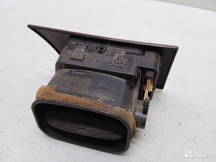 Дефлектор воздушный левый Iran Khodro Samand XU7JB